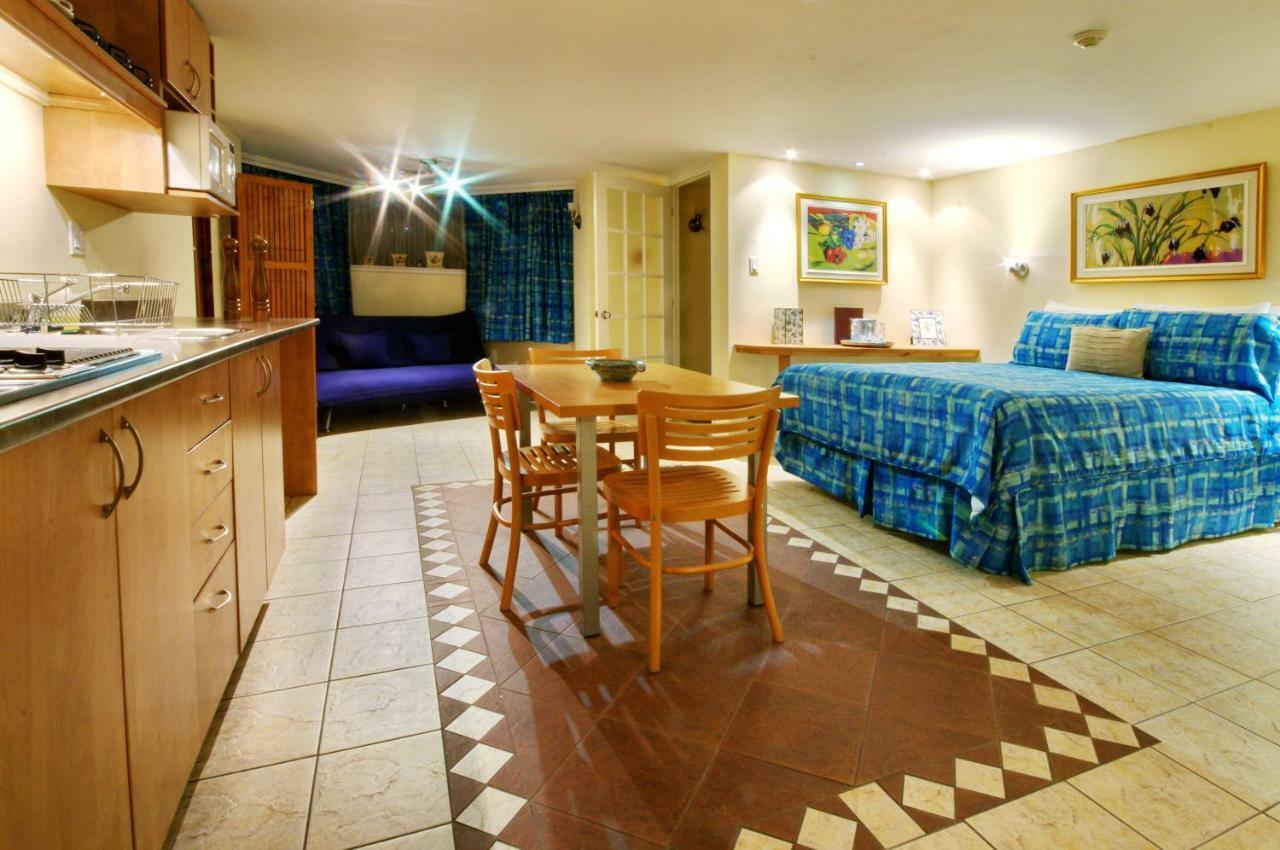 Manoir Sherbrooke 3* Montreal