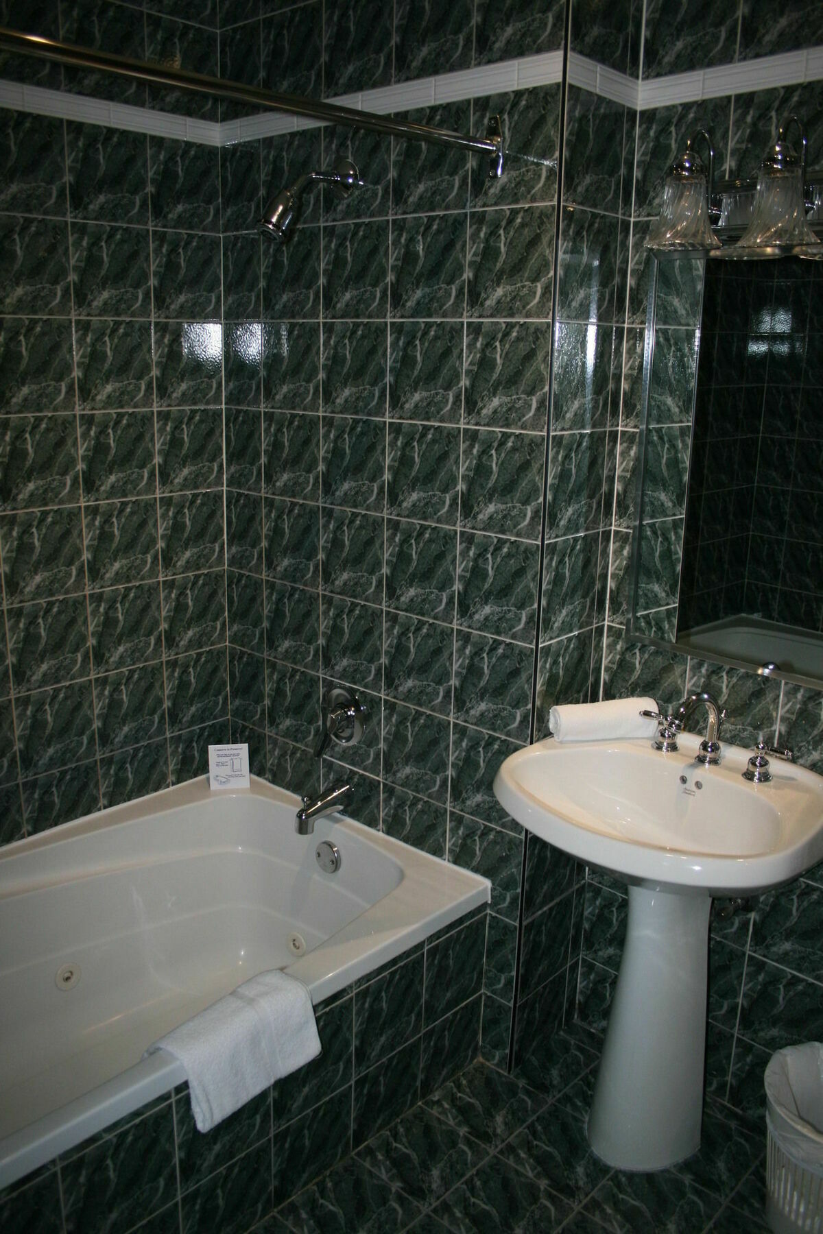 Manoir Sherbrooke 3* Montreal